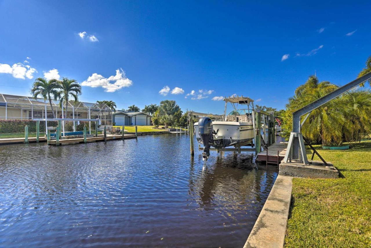 Вилла Cape Coral Waterfront Getaway With Kayaks And Bikes! Экстерьер фото